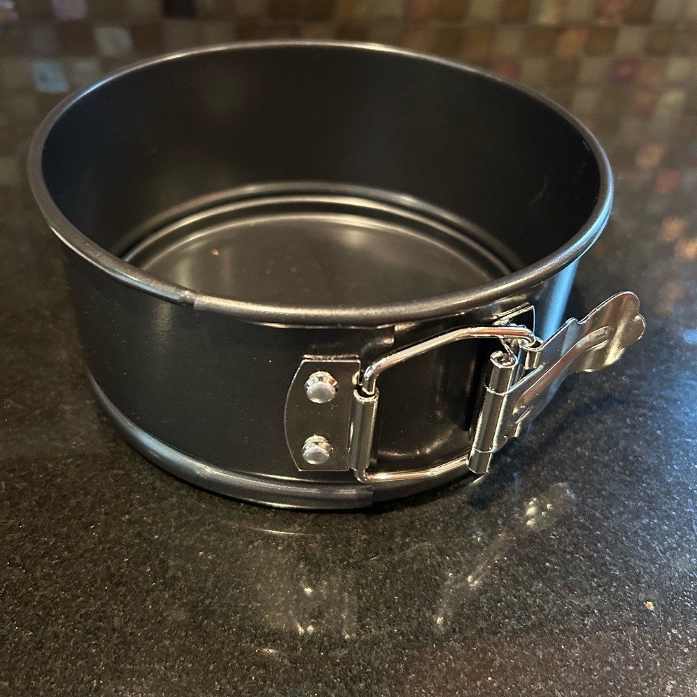 Masterclass 6” nonstick springform pan